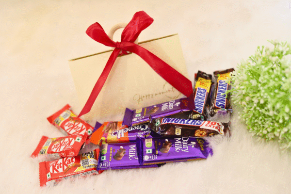 Tasha forever kitkat gift pack (3 dairy milk chocolates, 3 snickers, 3 kitkat, 1 crispello with love card & teddy bear) chocolate gift pack for men, women