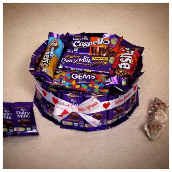 Tasha Forever | Chocolate Gift Combo | chocolate hamper for Birthday, Anniversary, Valentines day, (Pack of 20 mix Chocolates)