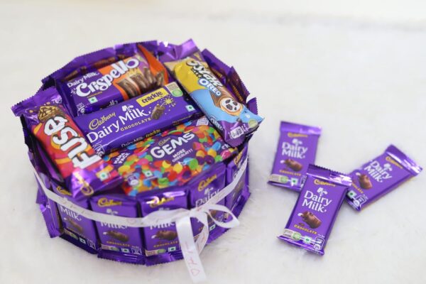 Tasha Forever | Chocolate Gift Combo | chocolate hamper for Birthday, Anniversary, Valentines day, (Pack of 20 mix Chocolates) - Image 4