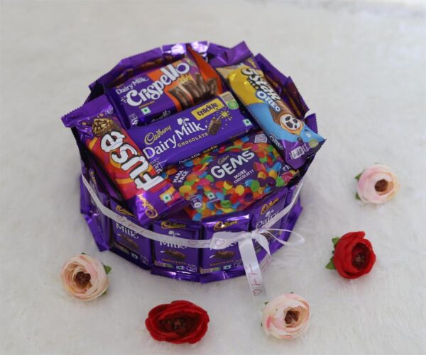 Tasha Forever | Chocolate Gift Combo | chocolate hamper for Birthday, Anniversary, Valentines day, (Pack of 20 mix Chocolates) - Image 3