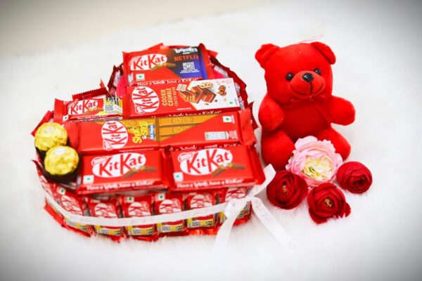 Tasha Forever kitkat gift hamper (23 kitkat chocolates, 5 kitkat big chocolates, teddy, love card) (kitkat gift combo) - Image 4