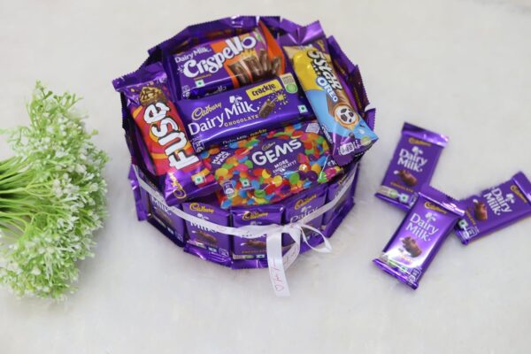 Tasha Forever | Chocolate Gift Combo | chocolate hamper for Birthday, Anniversary, Valentines day, (Pack of 20 mix Chocolates) - Image 2
